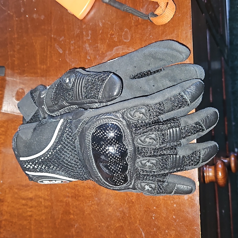Black Motorcycle Gloves
